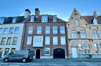 Gesloten garagebox te huur in Brugge