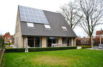 Villa te huur in Oostkamp